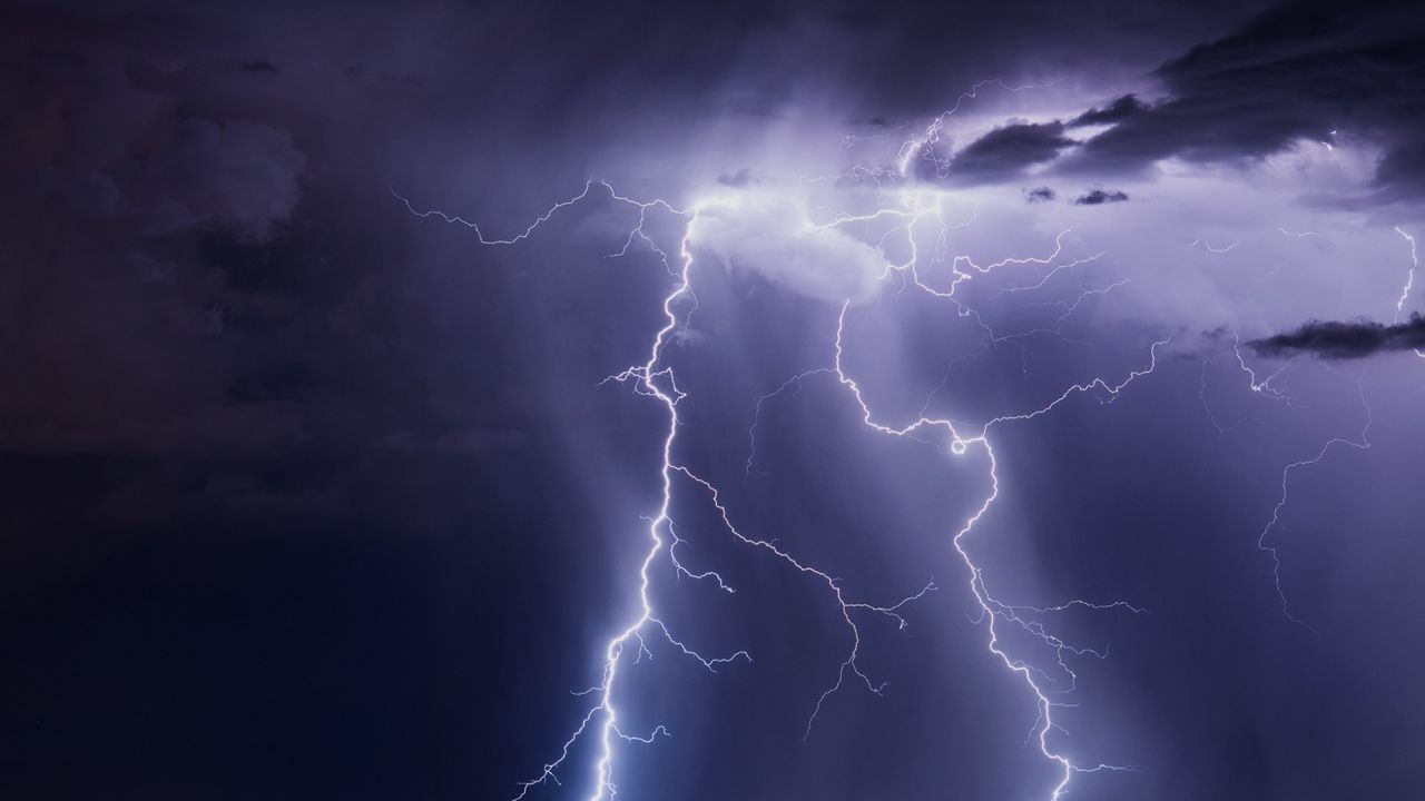 پیش بینی آب و هوا
